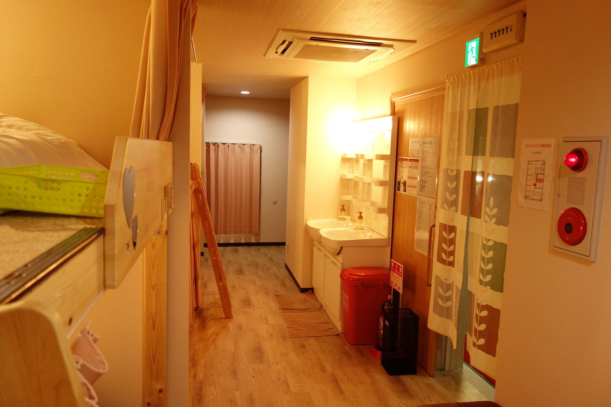 Hotel Kens House Osaka Esterno foto
